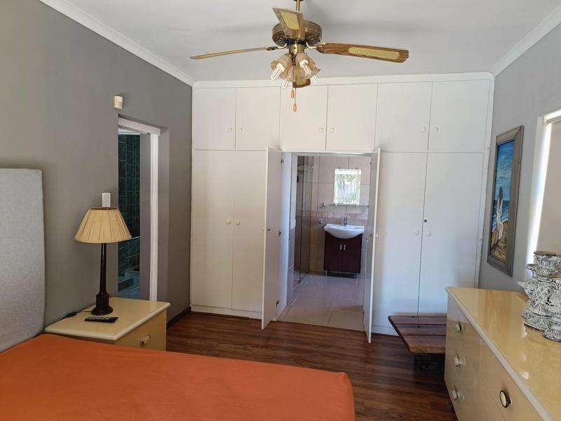 5 Bedroom Property for Sale in Fisherhaven Western Cape